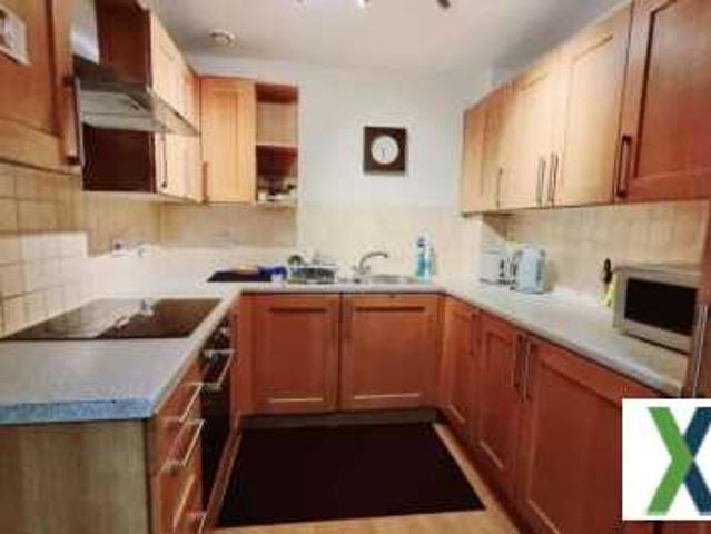 Flat for sale in Stratford
