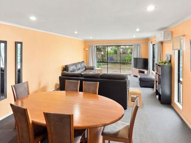 Apartment for rent in Donegal Park, Howick