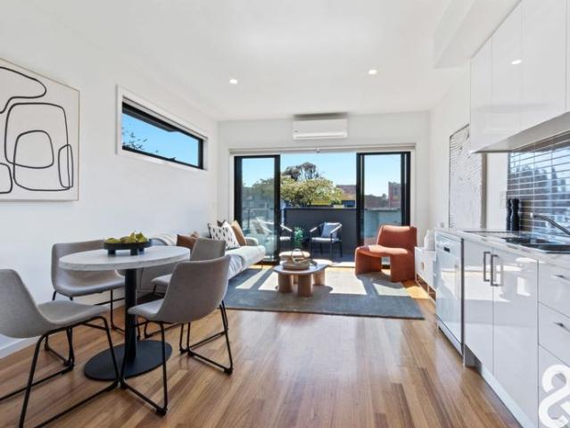 Townhouse for rent in Camerons Creek, Victoria