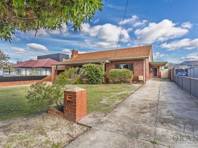 Duplex for rent in Bedford, City of Bayswater