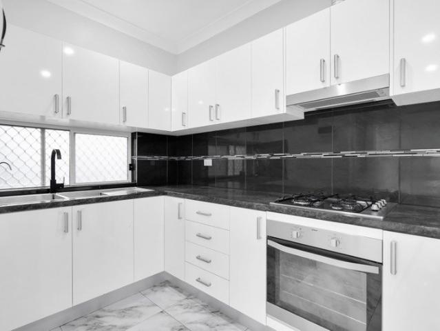 Apartment for rent in Bradbury, Sydney