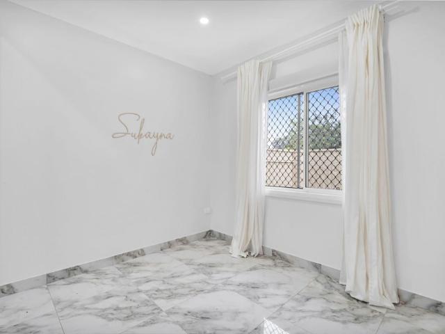 Apartment for rent in Bradbury, Sydney