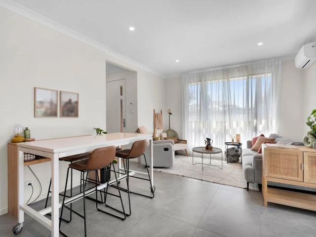 House for rent in Macquarie Fields, Sydney