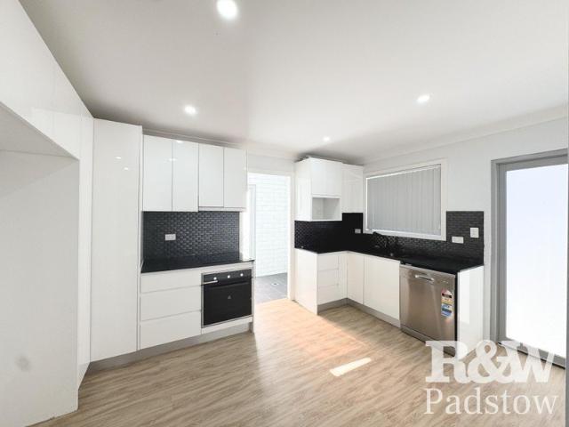 Villa for rent in Sydney, New South Wales