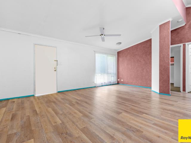 Duplex for sale in Edmonton, Queensland