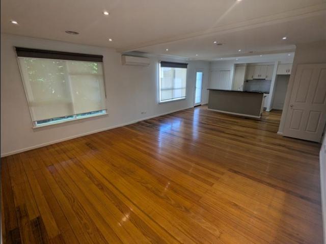 Townhouse for rent in Camerons Creek, Victoria