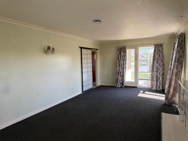 House for rent in Chaslands, Canterbury