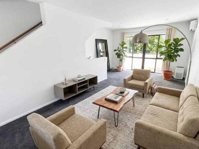 Townhouse for rent in Balmoral, Oroua County