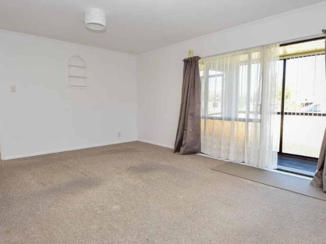 Apartment for rent in Carterton, Carterton District