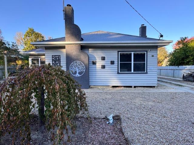 House for rent in Euroa, Victoria