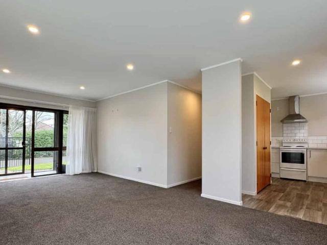 Apartment for rent in Mount Roskill, Oroua County