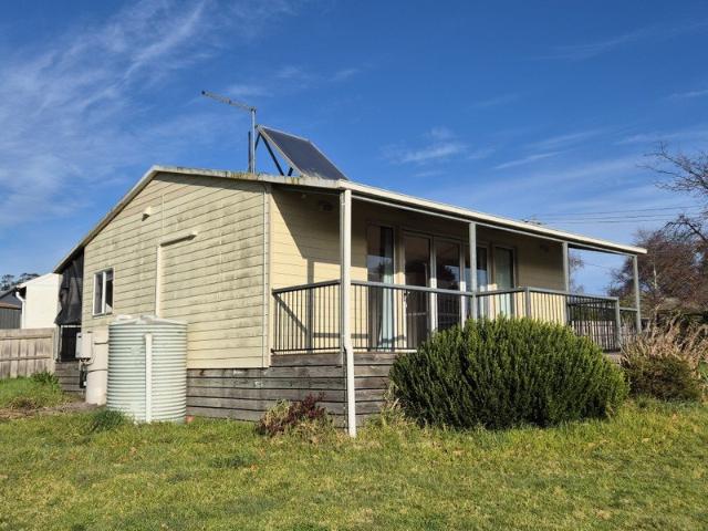 House for rent in Coalville, Victoria