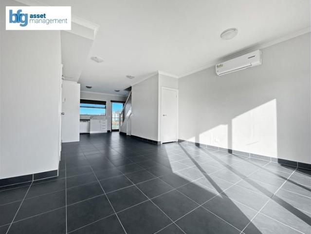 Apartment for rent in Cardinia Lakes Estate, Melbourne