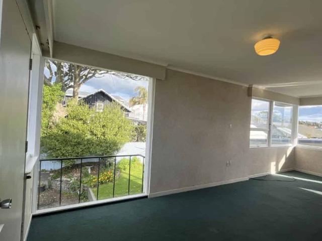Apartment for rent in Hillsborough, Taranaki