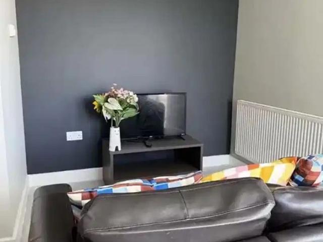 Room for rent in Upperthorpe, South Yorkshire