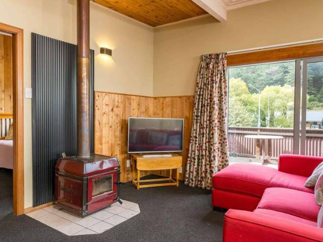 House for rent in Otakou
