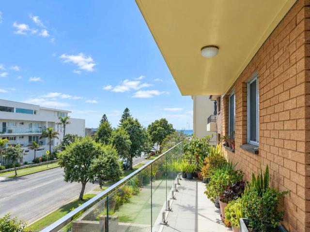 Apartment for rent in Dee Why Beach, Sydney