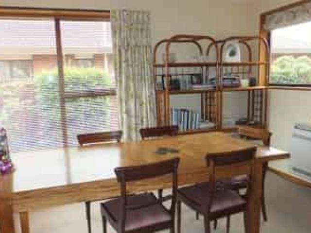 House for rent in Chaslands, Canterbury