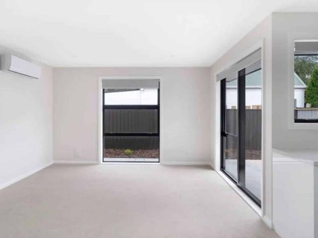 Townhouse for rent in Northcote, Christchurch