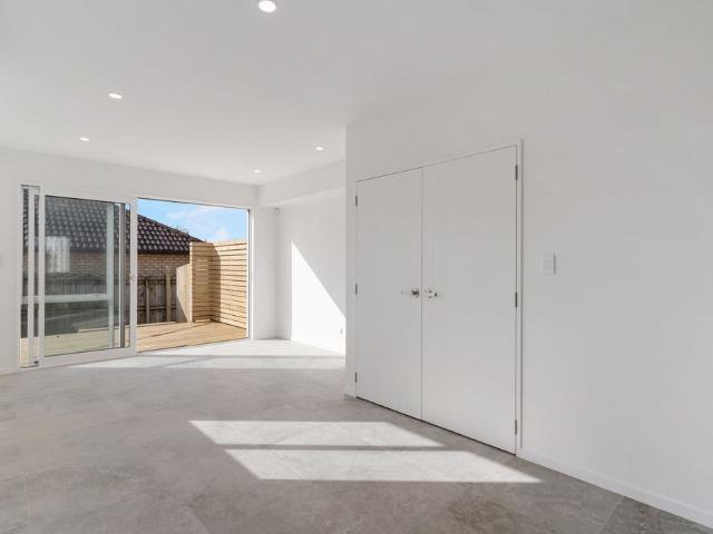 Townhouse for rent in Owhata, Oroua County