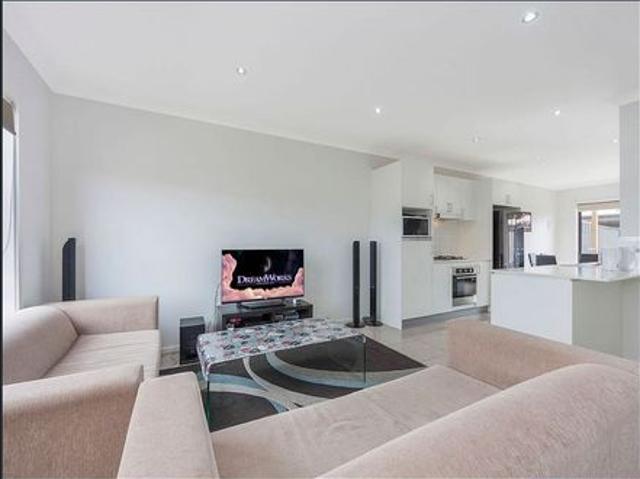 Townhouse for rent in Camerons Creek, Victoria