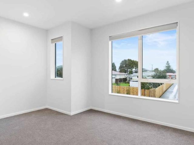 Townhouse for rent in Māngere East, Māngere-Ōtāhuhu