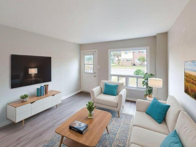 Townhouse for rent in Arva, Ontario