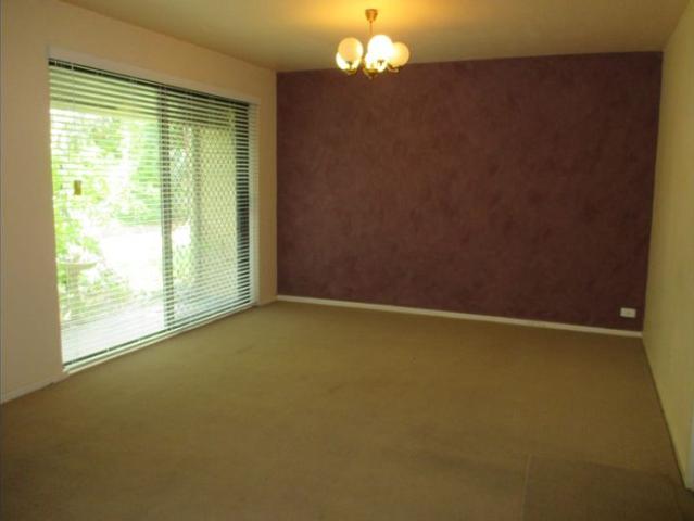 Townhouse for rent in Attadale, Western Australia