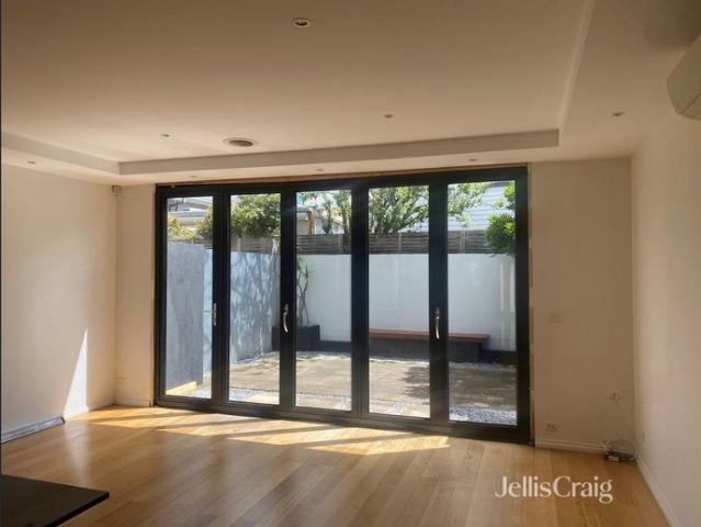 Townhouse for rent in Camerons Creek, Victoria