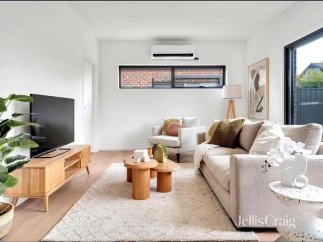 Townhouse for rent in Camerons Creek, Victoria