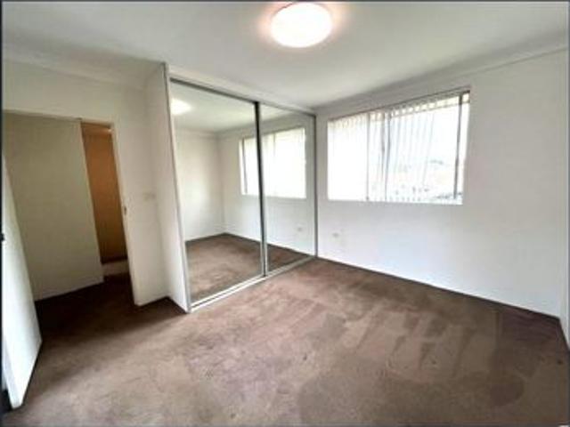 Townhouse for rent in Sydney, New South Wales