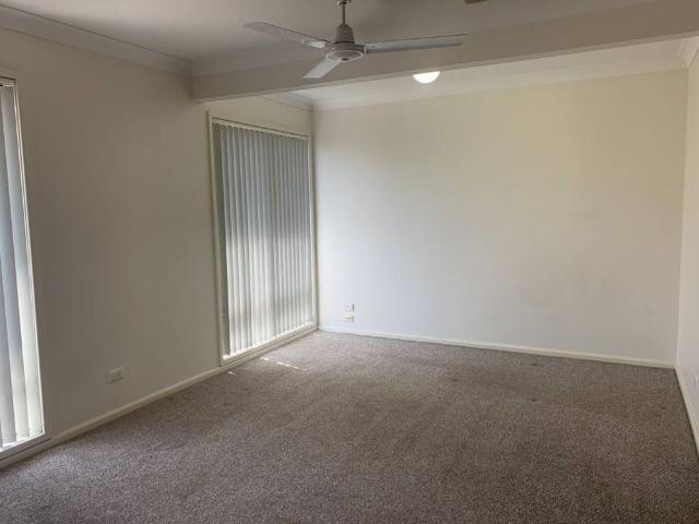 Apartment for rent in Piallamore, New South Wales