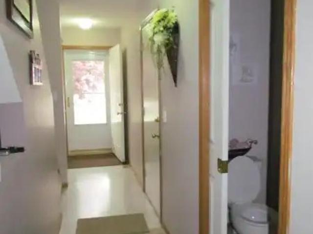 Townhouse for rent in McKenzie Lake, Calgary