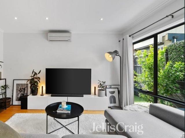 Townhouse for rent in Camerons Creek, Victoria