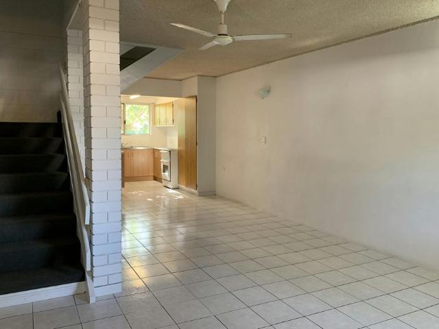 Townhouse for rent in North Ward, Queensland