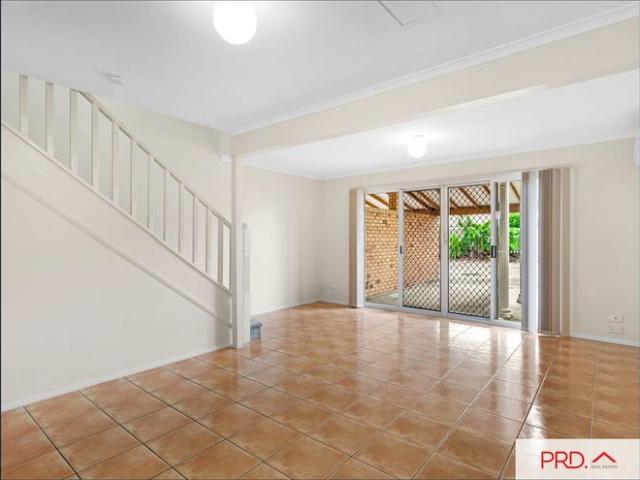 Townhouse for rent in Fernbrook, Queensland