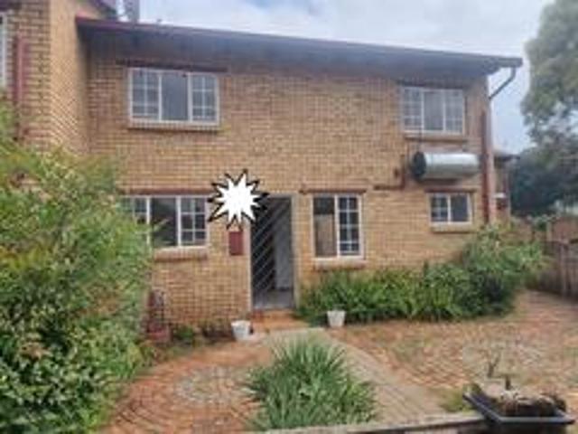 Townhouse for sale in Centurion, City of Tshwane Metropolitan Municipality
