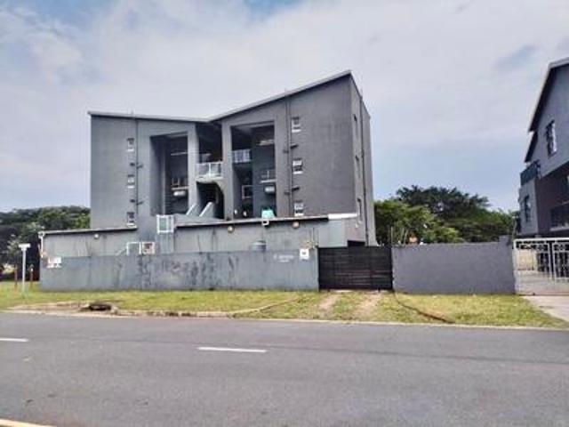 Townhouse for sale in Amanzimtoti, Kwazulu-natal