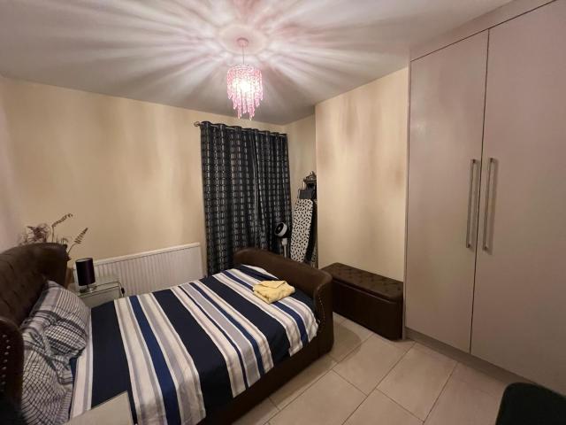 Apartment for rent in Gants Hill, Greater London