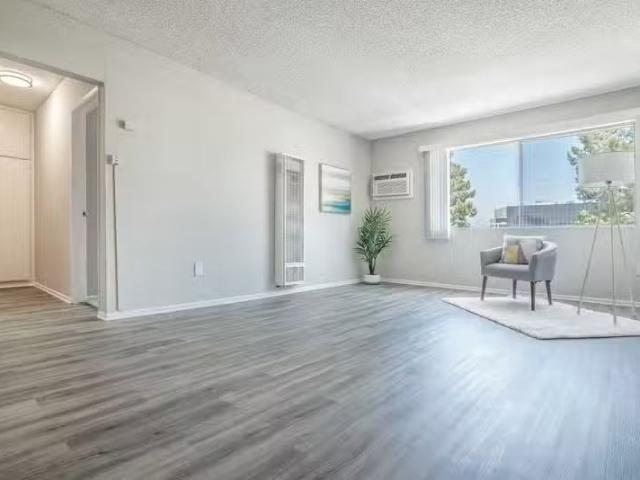 Condo for sale in Van Nuys, Van Nuys Neighborhood Council District Condo for sale in Van Nuys, Van Nuys Neighborhood Council District