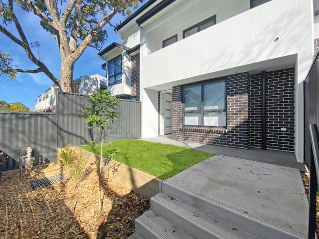 Townhouse for rent in Sydney, New South Wales