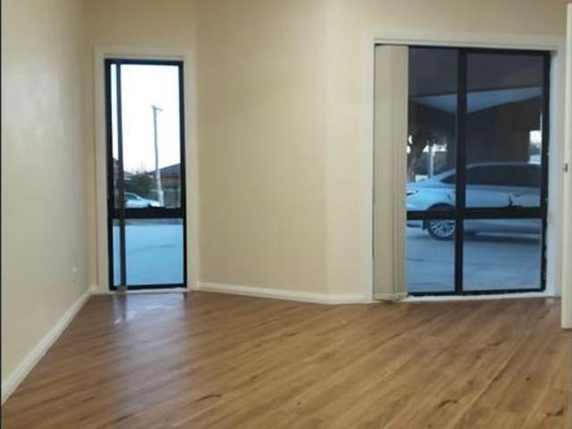 Apartment for rent in Gladstone Park, Melbourne