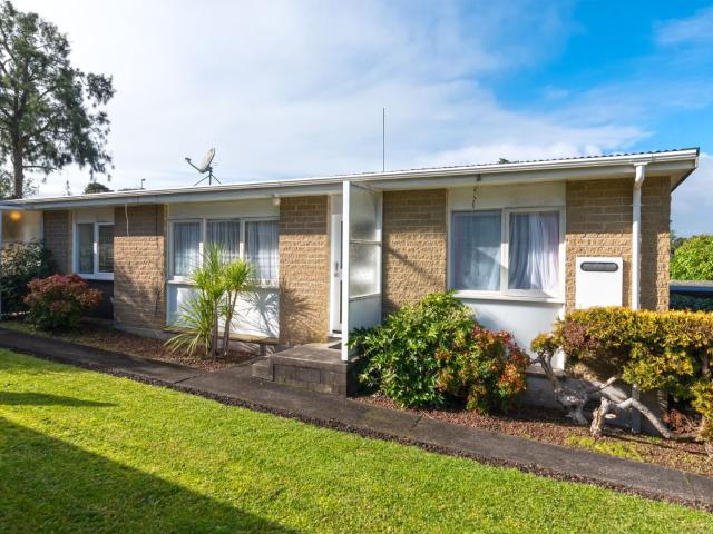 House for rent in Wairau Valley