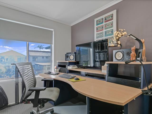 Apartment for sale in Kings Creek, Queensland