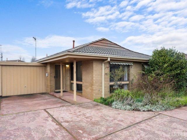 Townhouse for sale in Ballarat, Victoria