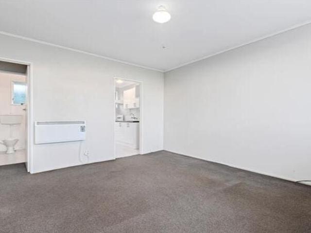 House for rent in Heathcote, Canterbury