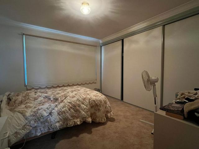 Apartment for rent in Alma, Victoria