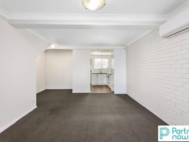 Apartment for rent in Piallamore, New South Wales