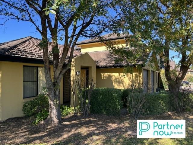 Apartment for rent in Piallamore, New South Wales