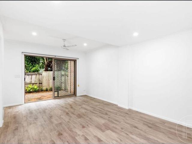 Townhouse for rent in Kings Creek, Queensland
